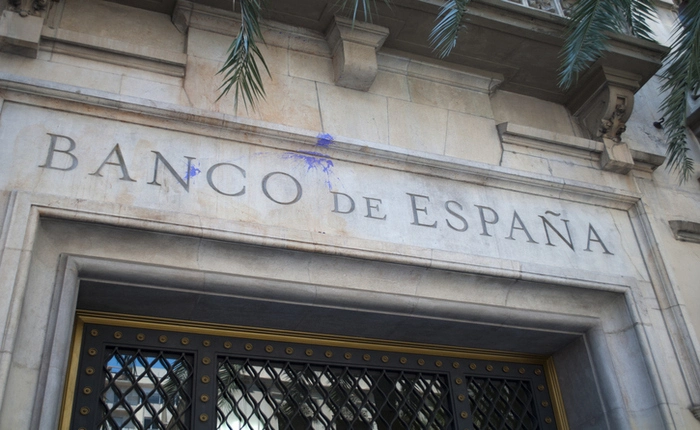 Bancos españoles siguen débiles