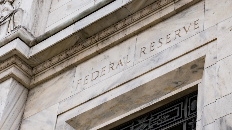 Economia USA solida, Fed ferma sui tassi