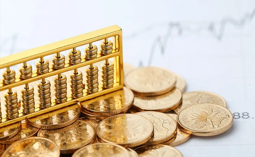 Gold Outlook: Cautious Markets, Fed Signals & Limited Upside