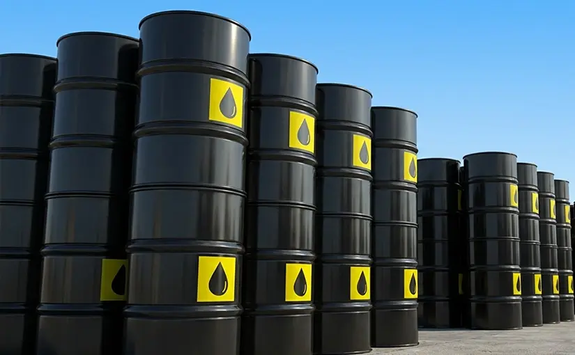 Brent Above $100 as Iran War Threatens Oil Supply